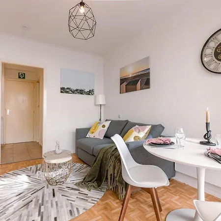 Appartement Cozy And Bright Studio With Terrace *